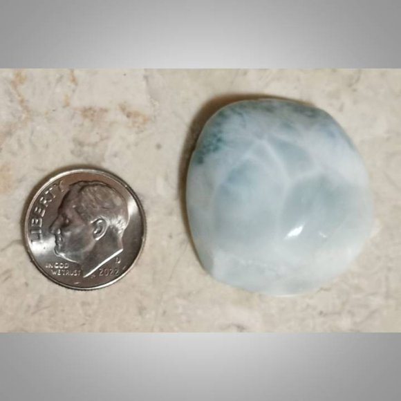 LARIMAR tumbled stone rock crystal    CHAKRA : inner peace : harmony : joy 01 - Picture 7 of 7